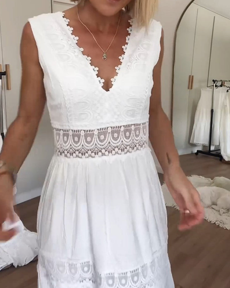 Elegante Midi Zomerjurk met Kant & V-hals – Vrouwelijk & Luchtig
