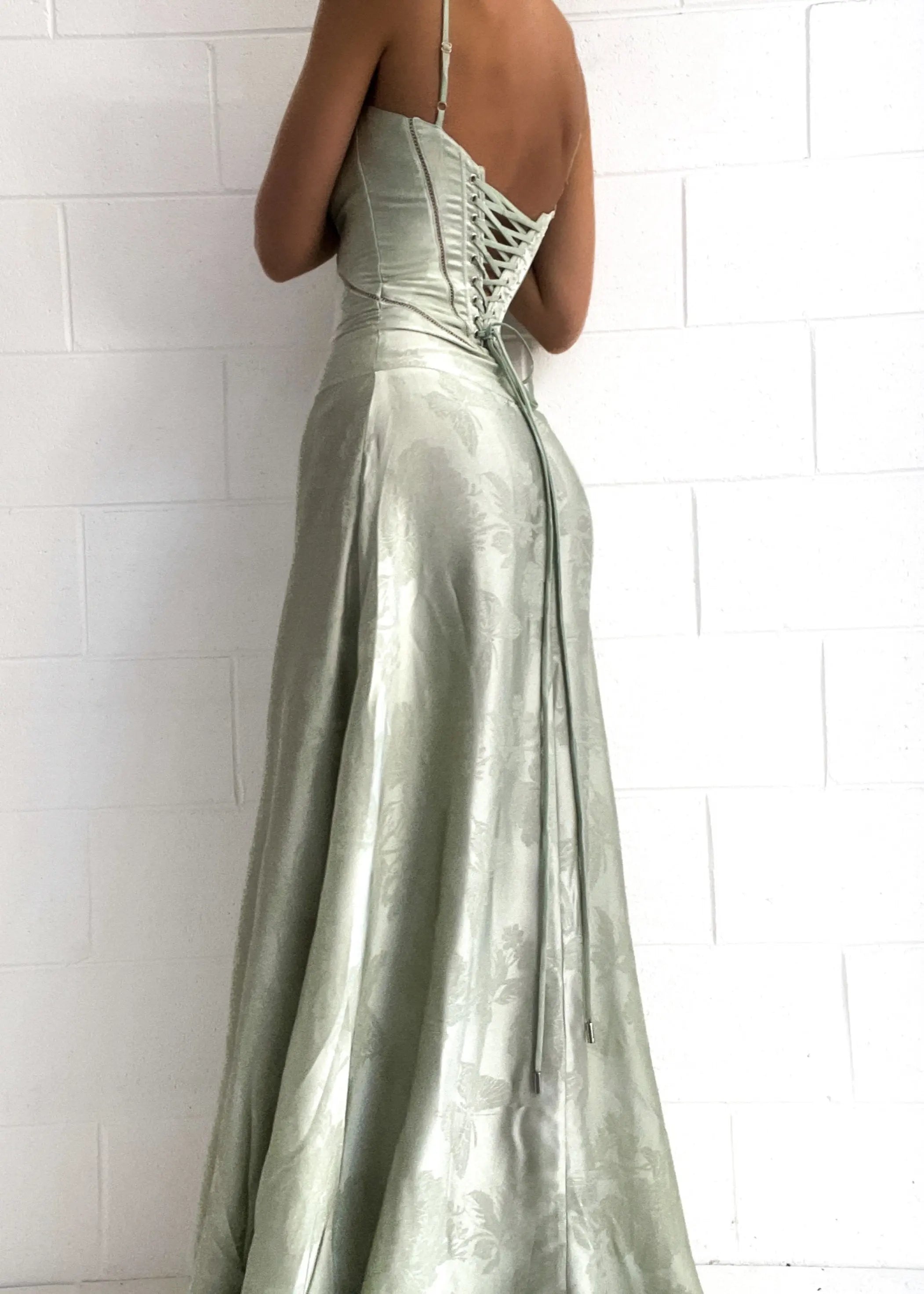 Maddy | Elegante Dames Maxikleed met Spaghettibandjes & Bloemenpatroon