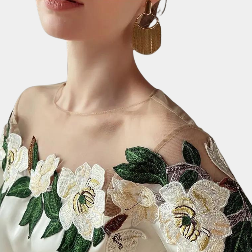 Elegante Off Shoulder Blouse met Bloemenborduursel