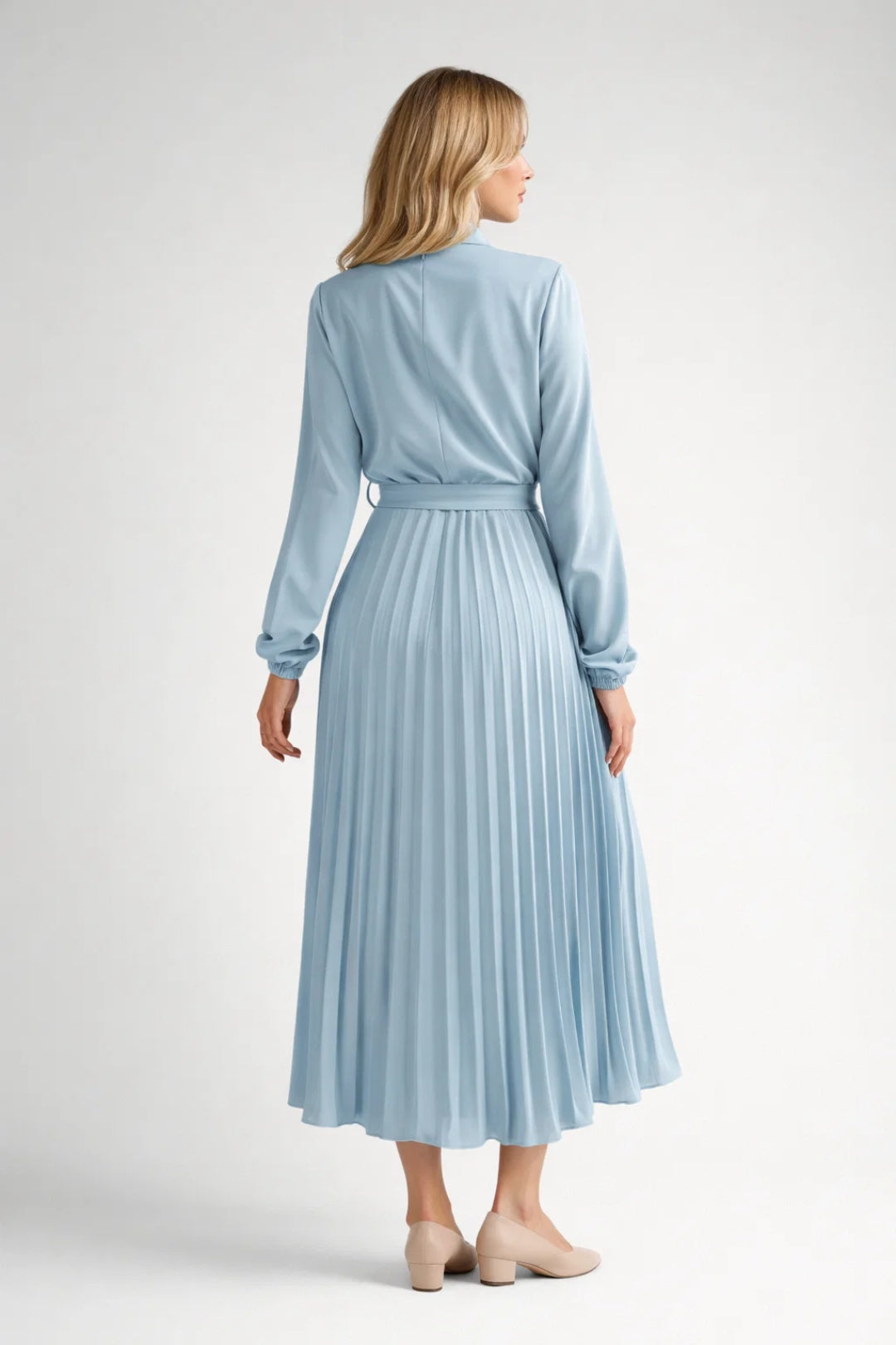 Elegante Midi Jurk met Plooien en Tailleband en Lange Mouwen