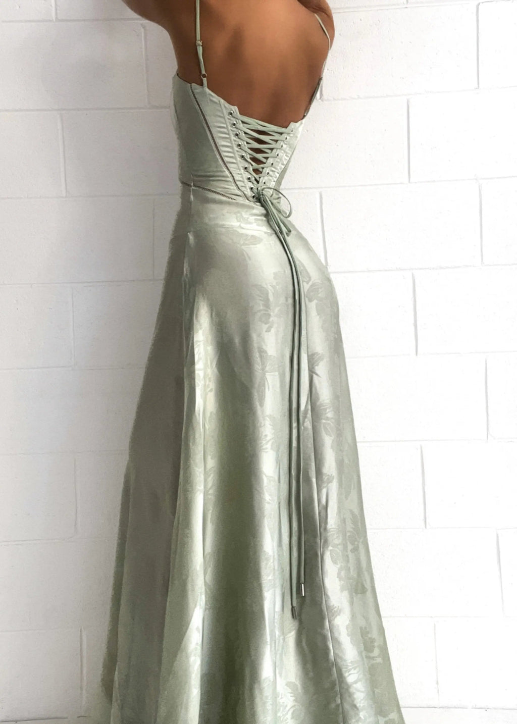 Maddy | Elegante Dames Maxikleed met Spaghettibandjes & Bloemenpatroon