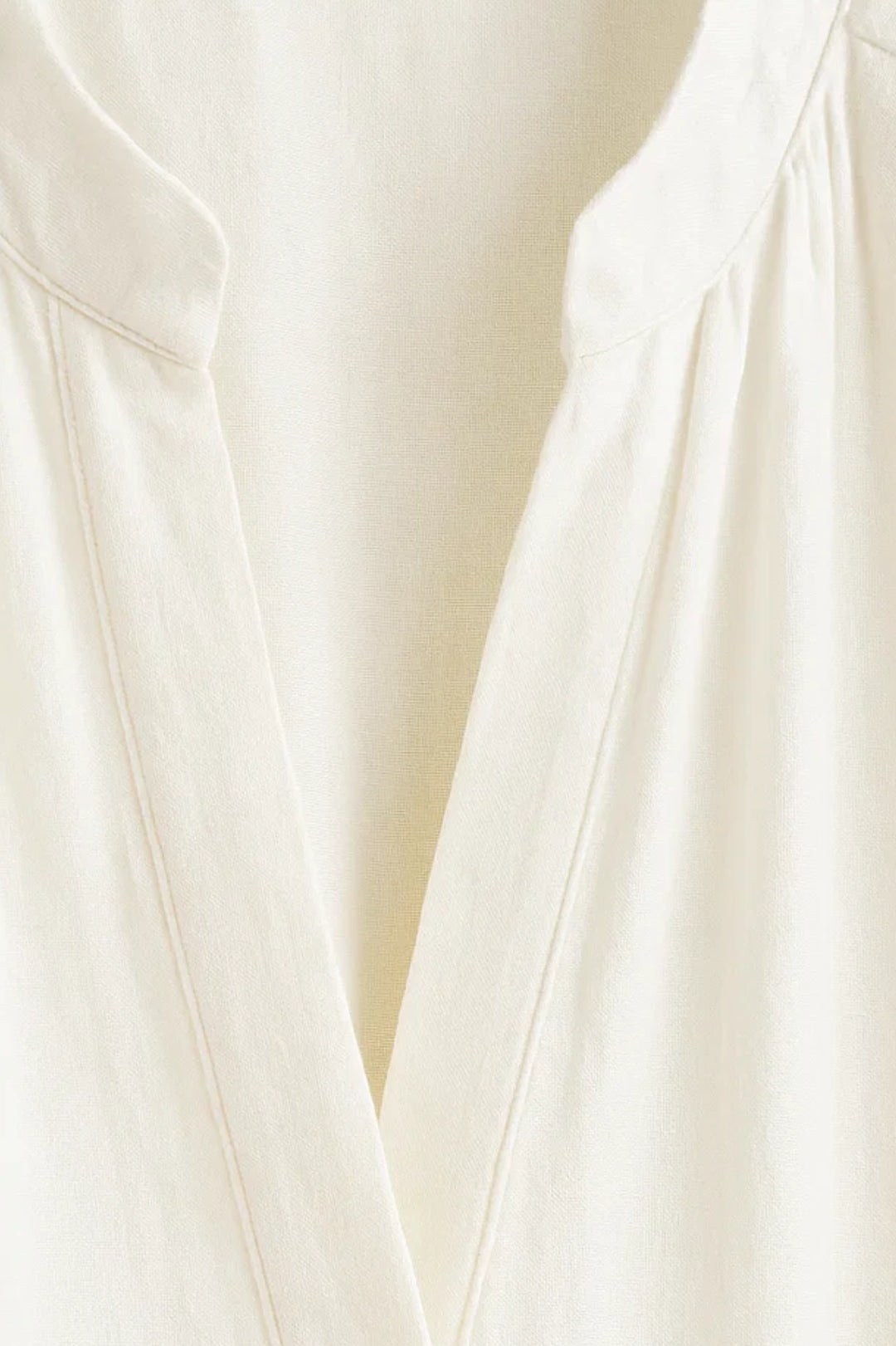 Minimalistische Maxi Jurk met Losse Pasvorm en Lange Mouwen