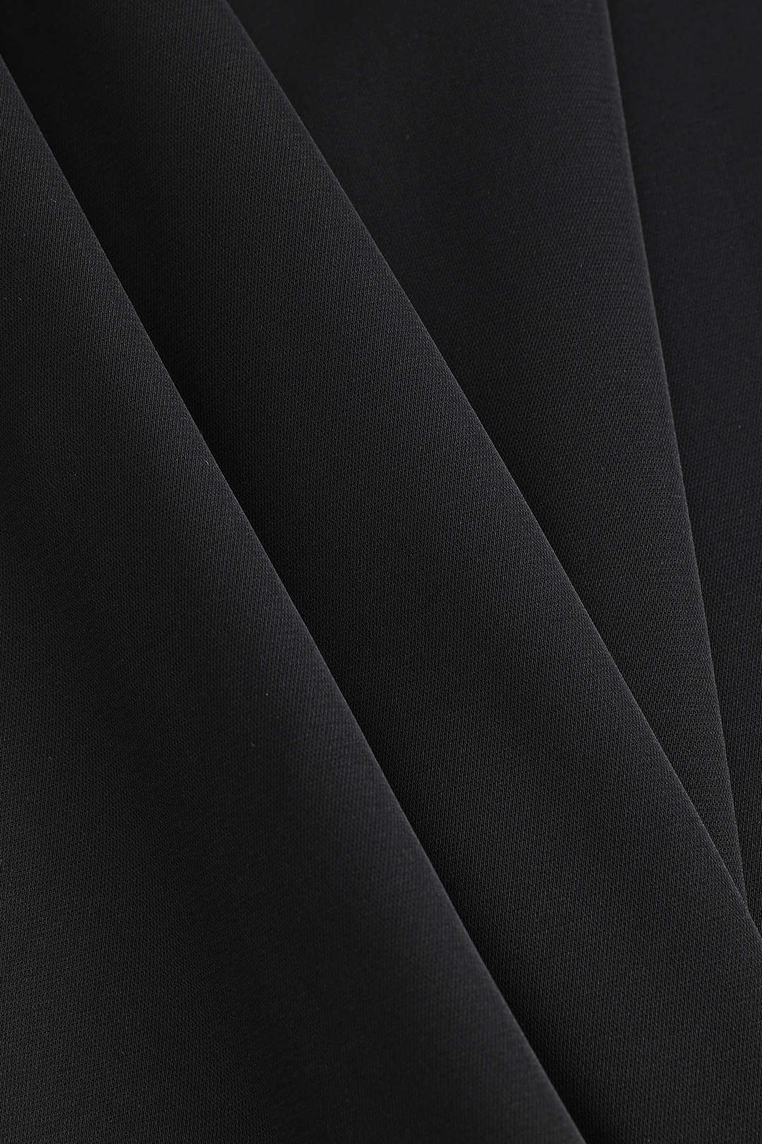 Amelia | Zwart Elegante Halterjurk – Tijdloze Avond-Elegantie