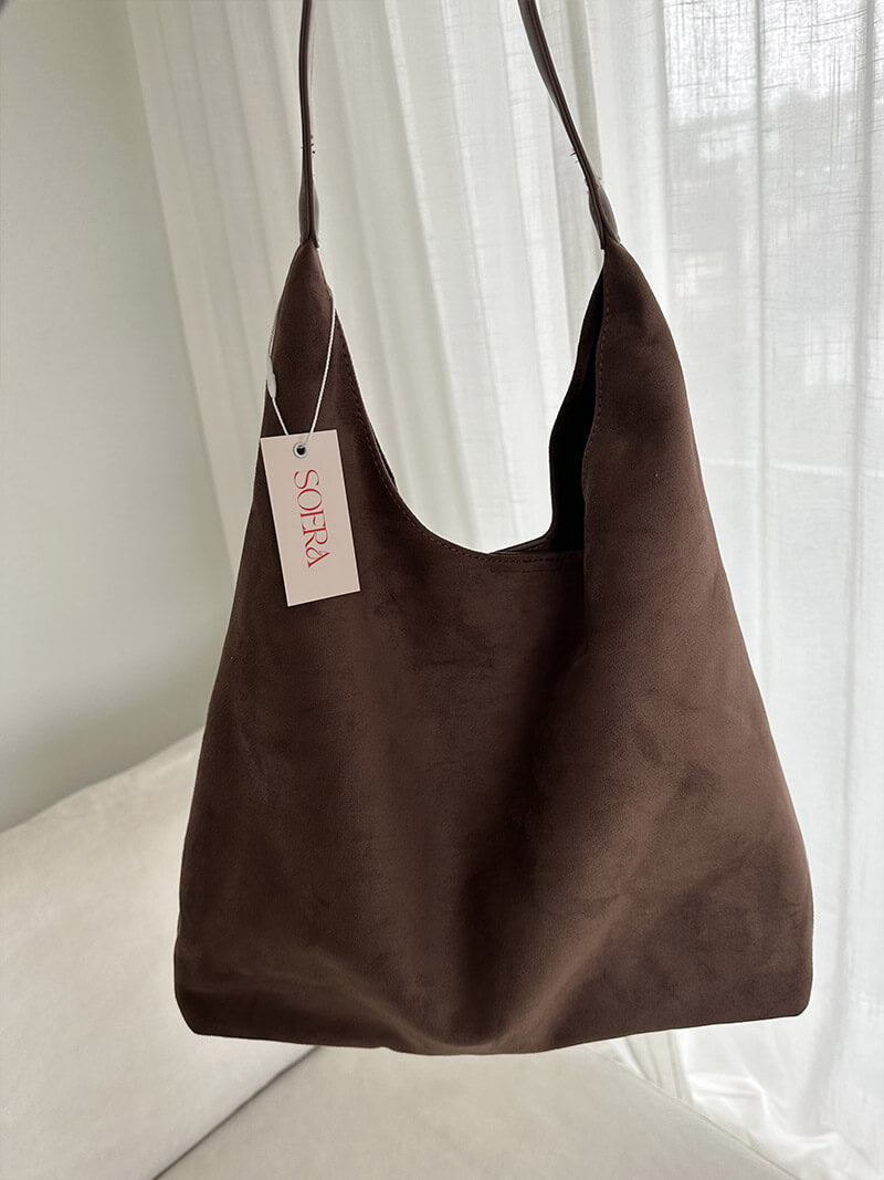 Olga | Minimalistische Schoudertas van Suède