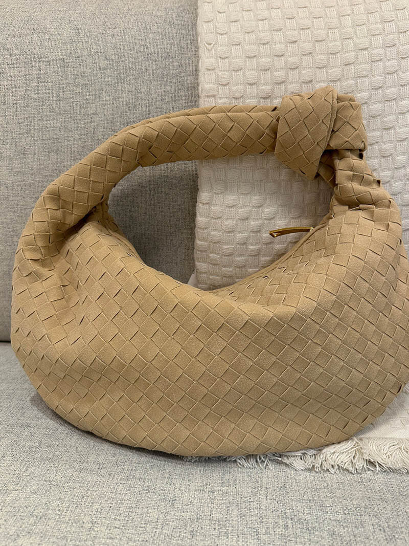 Elicia | Gevlochten Hobo-Tas met Knoopdetail – Stijlvol en Uniek