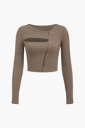 Amira | Asymmetrisch Langarmtop met Cut-Out & Knopdetails