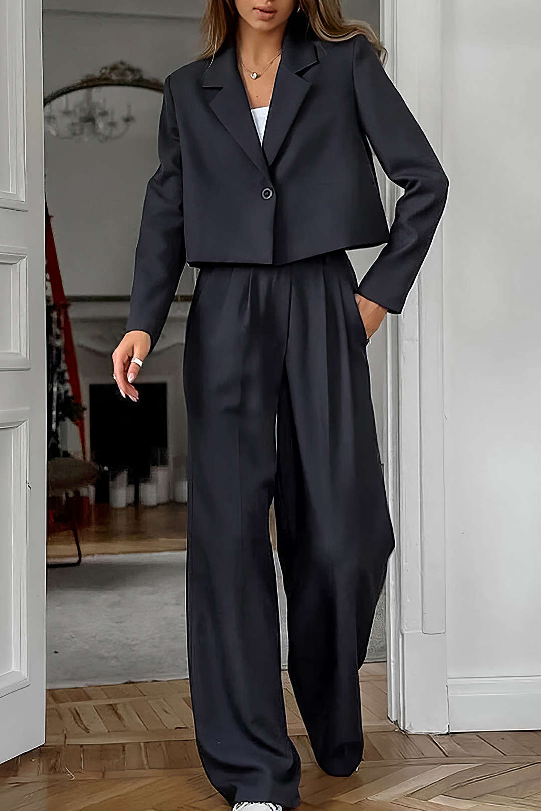 Feline | Moderne Blazer & Wijde Broek voor Stijl.