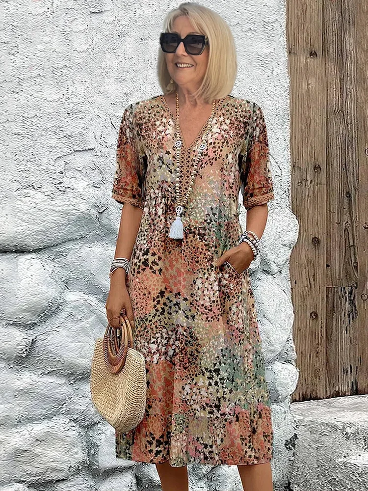 Zomerjurk met V-hals & Allover-patroon – Kniehoog & comfortabel